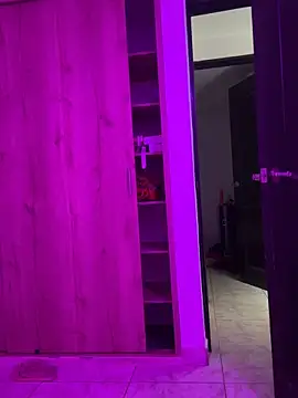 Miagomezx online show from March 2026 06:37:02 PM