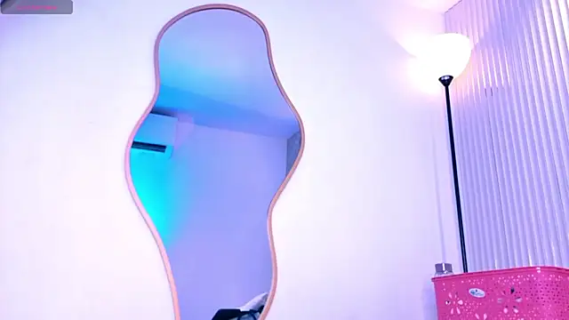 Miagomezx online show from February 2026 07:22:01 PM