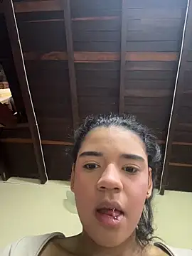 Miagomezx online show from December 2025 10:15:01 PM