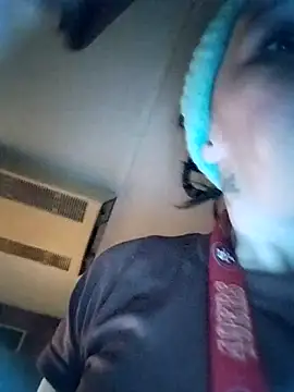 Snapshot of Dirtywhitebitch5150 chatting on November 2025 07:01:02 AM Dirtywhitebitch5150 online show from November 2025 07:01:02 AM