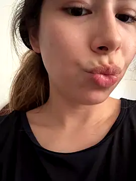 Caitlin Cat online show from October 2025 07:48:01 PM