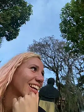 Bruna551 online show from October 2025 09:04:02 PM