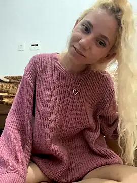 Bruna551 online show from November 2025 03:20:01 AM