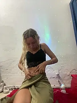 Bruna551 online show from February 2026 02:20:01 AM