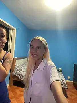 Bruna551 online show from December 2025 10:21:02 PM