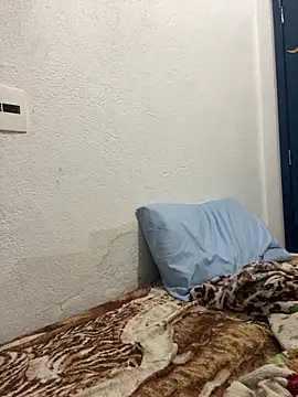 Bruna551 online show from November 2025 06:23:01 PM