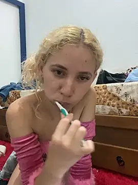 Bruna551 online show from November 2025 04:56:02 PM