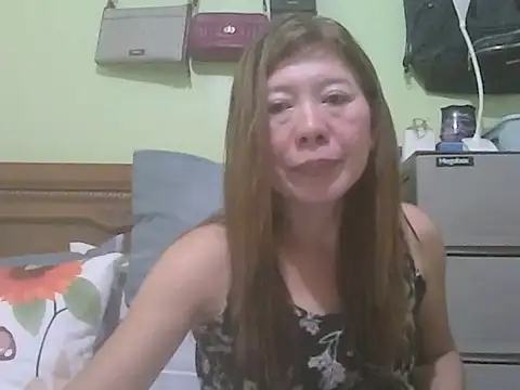 Snapshot of Sexyjenny4u chatting on October 2025 06:36:02 AM Sexyjenny4u online show from October 2025 06:36:02 AM