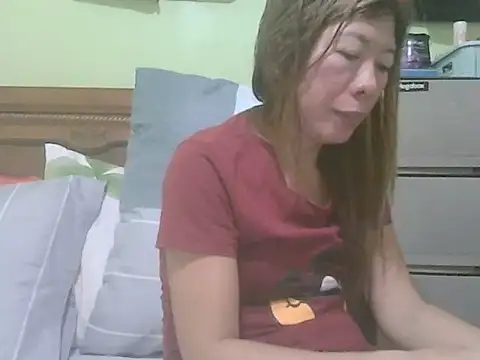 Snapshot of Sexyjenny4u chatting on October 2025 07:32:01 AM Sexyjenny4u online show from October 2025 07:32:01 AM