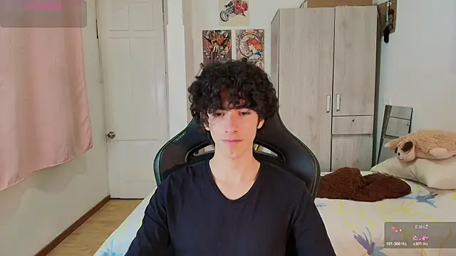 Nude Boy18 online show from April 2026 12:44:02 AM