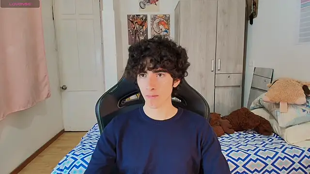 Nude Boy18 online show from April 2026 03:30:01 AM