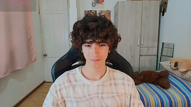 Nude Boy18 online show from January 2026 02:26:01 AM