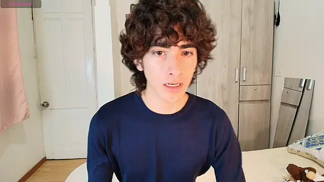 Nude Boy18 online show from November 2025 12:14:01 AM