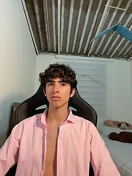 Nude Boy18 online show from June 2026 05:30:01 AM