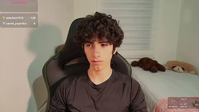 Nude Boy18 online show from June 2026 04:10:01 AM