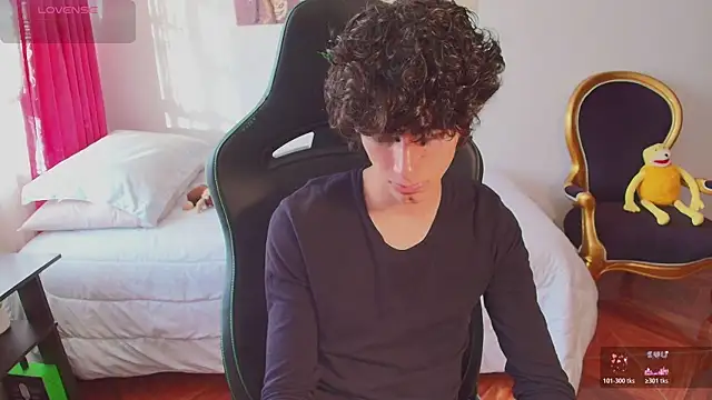 Nude Boy18 online show from July 2026 10:38:02 PM