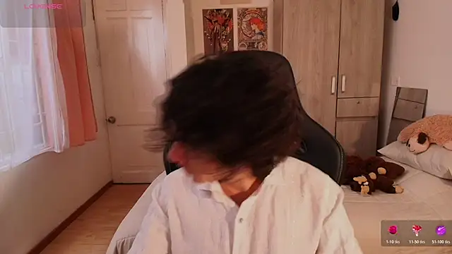 Nude Boy18 online show from December 2025 09:31:02 PM