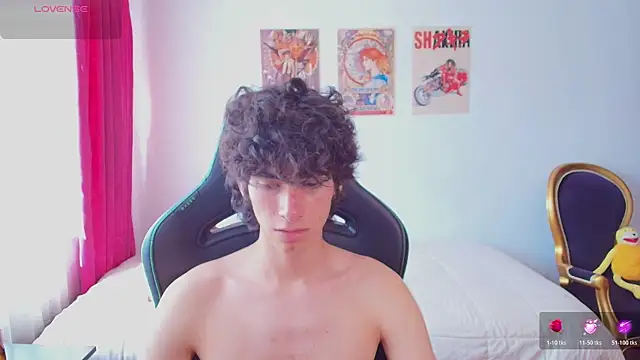 Nude Boy18 online show from July 2026 08:31:01 PM