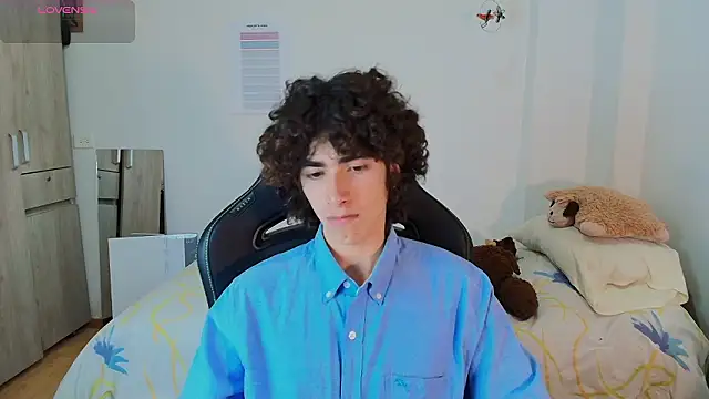 Nude Boy18 online show from February 2026 02:58:02 AM