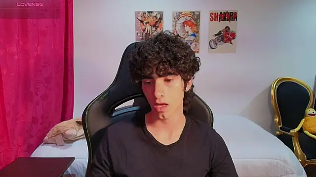 Nude Boy18 online show from July 2026 01:12:02 AM