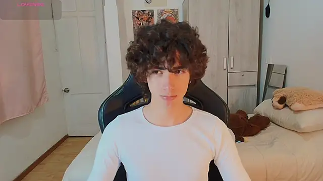 Nude Boy18 online show from December 2025 11:51:02 PM