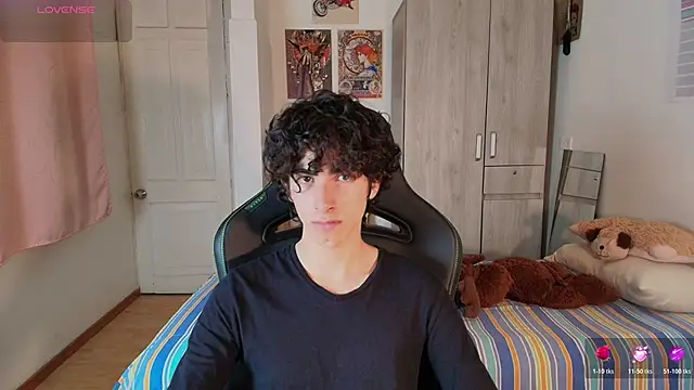 Nude Boy18 online show from April 2026 04:41:02 AM