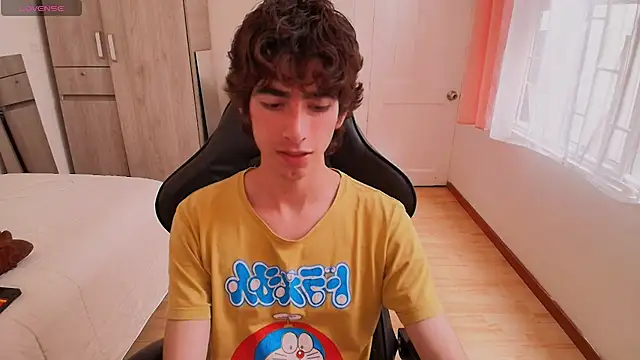 Nude Boy18 online show from September 2025 09:27:01 PM