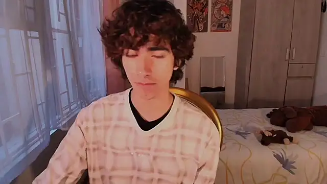 Nude Boy18 online show from November 2025 10:13:02 PM