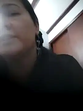 Snapshot of Aisha_manzur chatting on November 2025 07:14:01 PM Aisha manzur online show from November 2025 07:14:01 PM