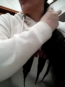 Snapshot of Aisha_manzur chatting on December 2025 05:33:01 PM Aisha manzur online show from December 2025 05:33:01 PM