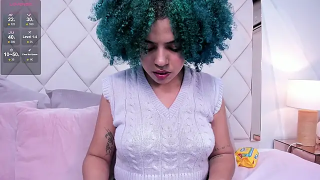 Snapshot of momo_ayasse chatting on September 2025 09:29:01 PM momo ayasse online show from September 2025 09:29:01 PM