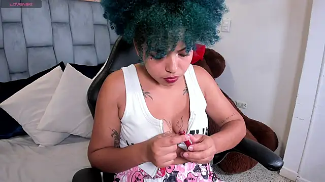 Snapshot of momo_ayasse chatting on September 2025 01:50:01 AM momo ayasse online show from September 2025 01:50:01 AM