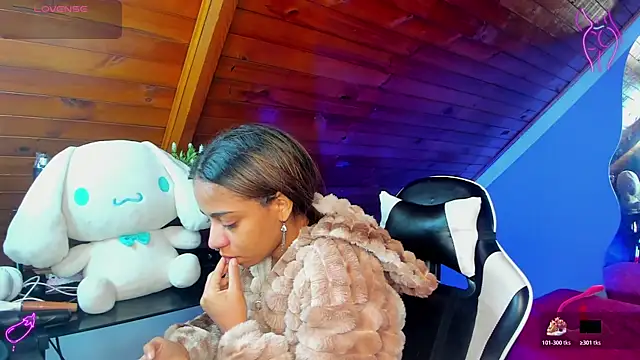 yumi hanna online show from January 2026 12:04:01 AM