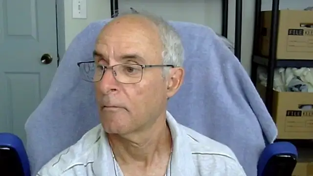 funone1999 online show from April 2026 05:30:01 PM