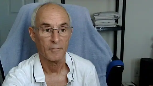 funone1999 online show from November 2025 08:36:02 PM