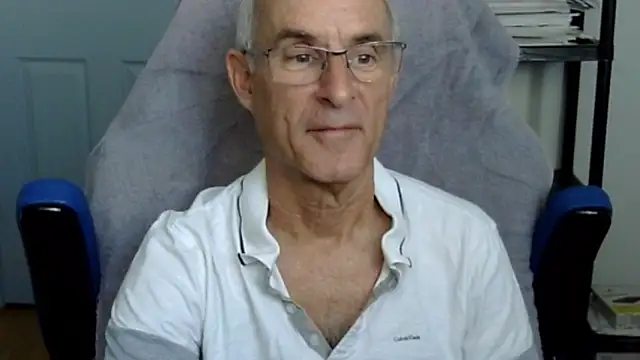 funone1999 online show from December 2025 10:02:01 PM