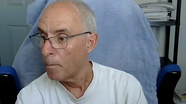 funone1999 online show from October 2025 09:14:02 PM