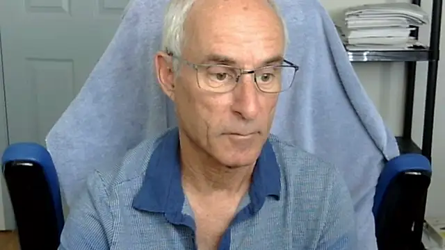 funone1999 online show from October 2025 09:04:02 PM