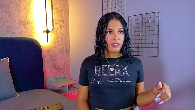 isabellaho1317 online show from October 2025 08:52:02 PM