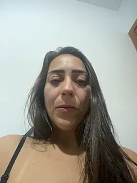 lucioliveira online show from February 2026 02:18:02 AM