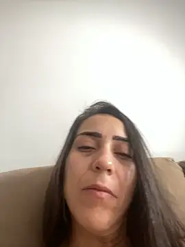 lucioliveira online show from February 2026 12:05:02 PM