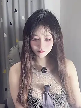 annacc999 online show from September 2025 01:50:01 PM