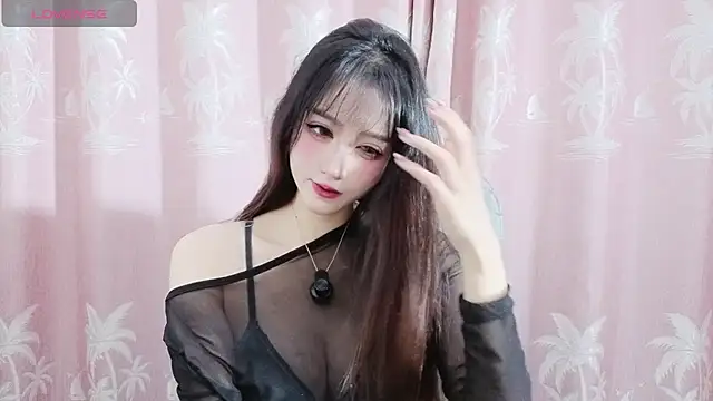 annacc999 online show from January 2026 02:43:01 PM