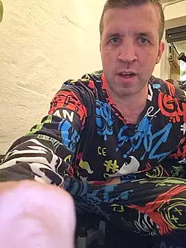 Snapshot of Spritser1980 chatting on May 2026 04:45:01 PM Spritser1980 online show from May 2026 04:45:01 PM