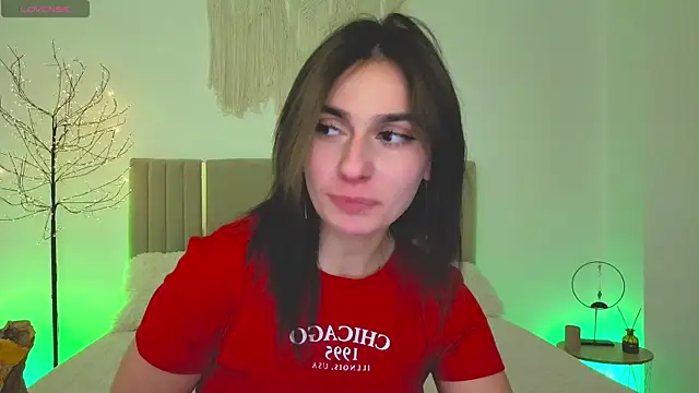 Little mia   online show from April 2026 09:38:02 PM