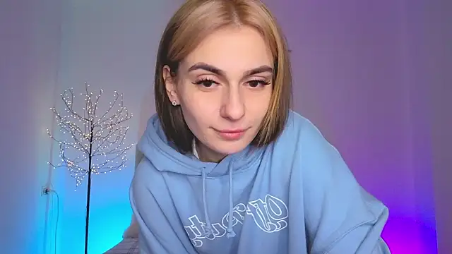 Little mia   online show from February 2026 11:04:02 PM