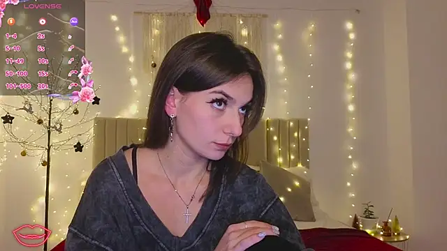 Little mia   online show from December 2025 10:21:02 PM