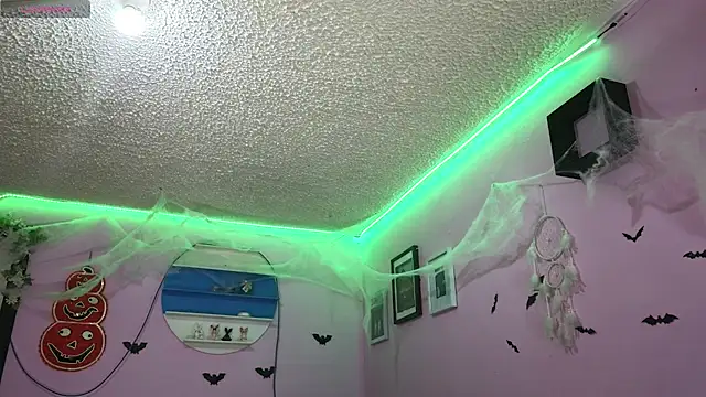 Snapshot of MiSofialeal chatting on October 2025 07:46:02 PM MiSofialeal online show from October 2025 07:46:02 PM