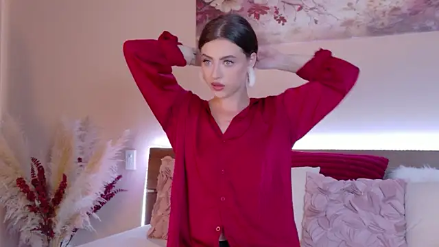 Sienna Voss online show from May 2026 11:39:02 PM