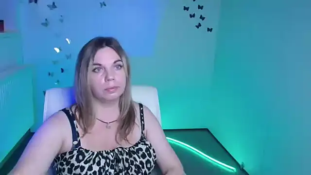 Jessica Amore online show from September 2025 05:50:01 PM